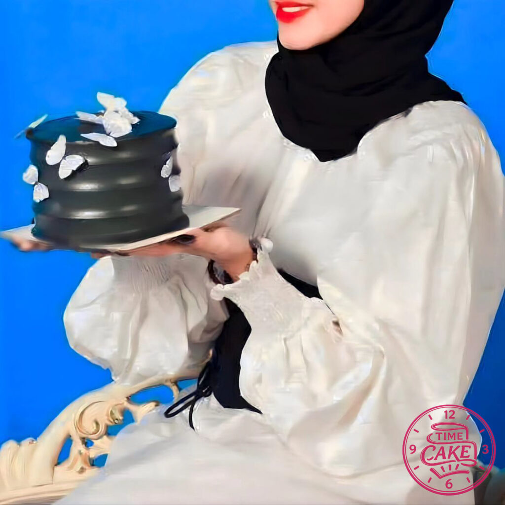كيك لون أسود 9