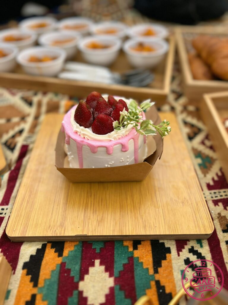 مقاس 10 عليها فراولة 57