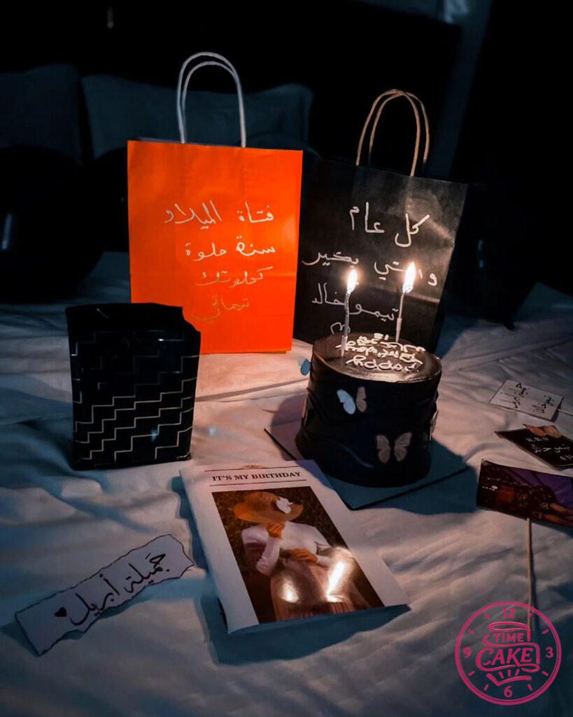 كيك لون أسود 2