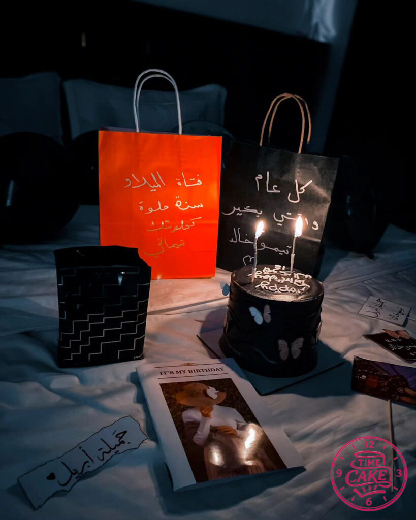 كيك لون أسود 2