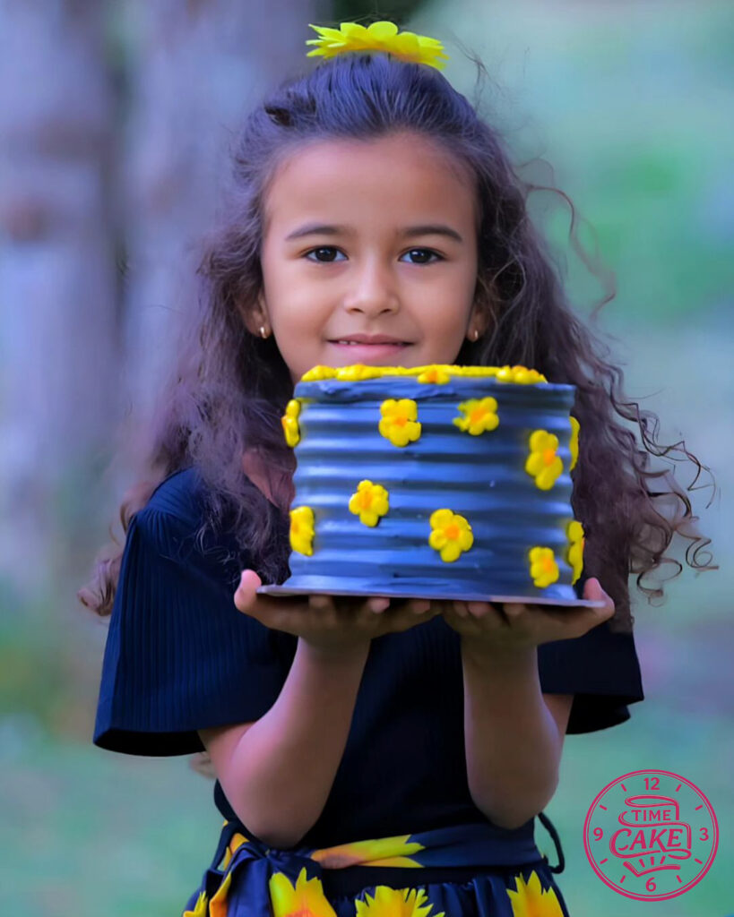 كيك لون أسود 11